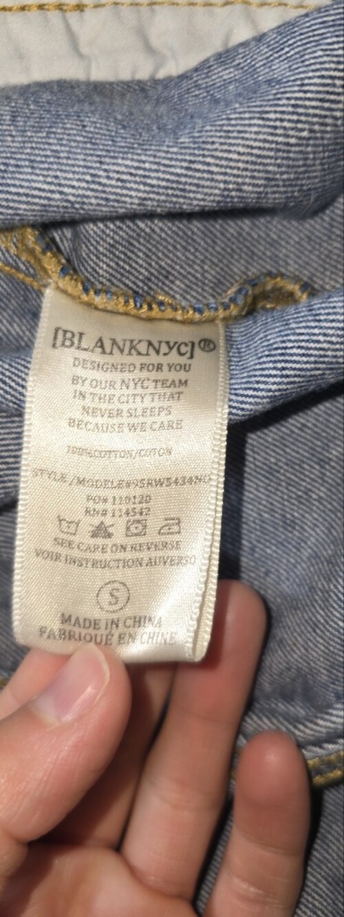BLANKNYC Light Wash Denim Jacket Size Small 100% Cotton - Picture 9 of 11